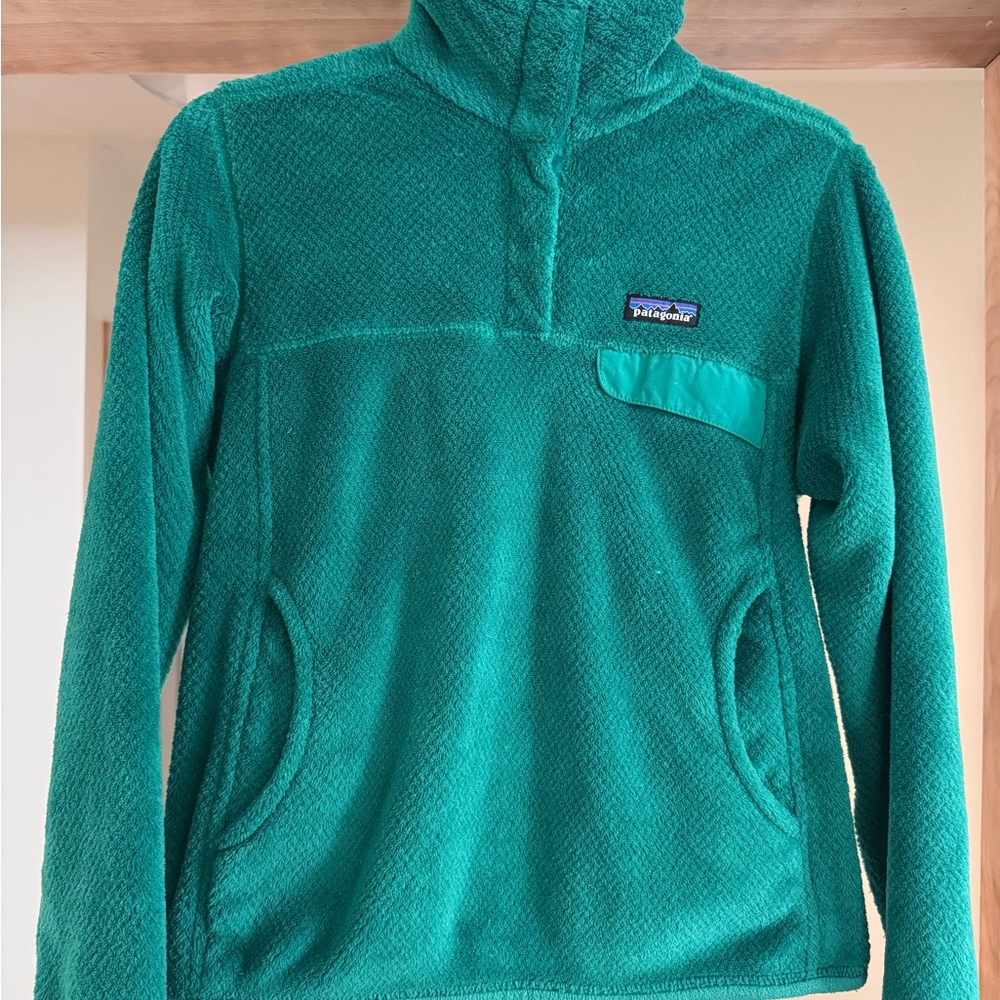 Patagonia Women’s Green Fleece Jacket S